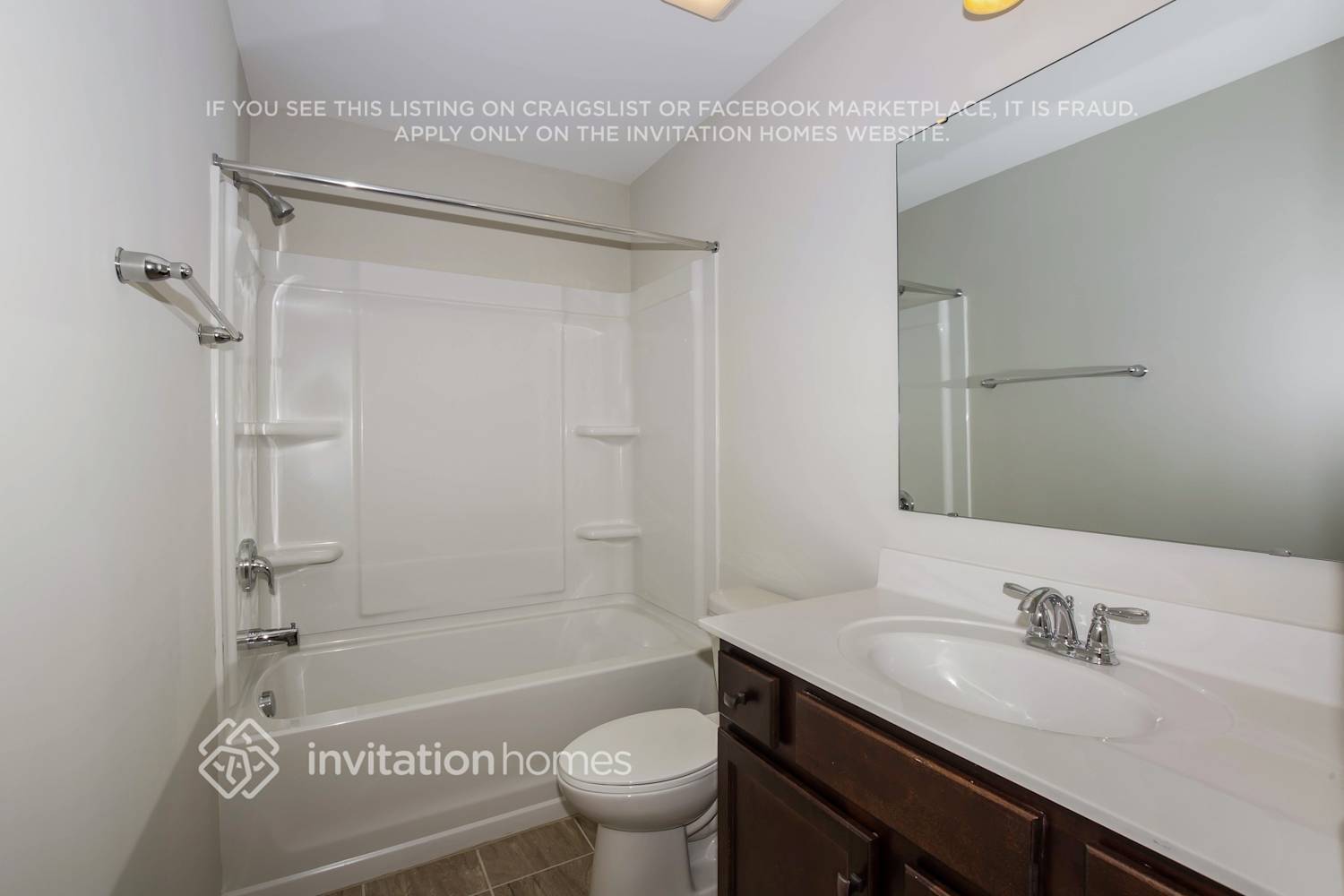 Building Photo - 5069 Stonehill Ln