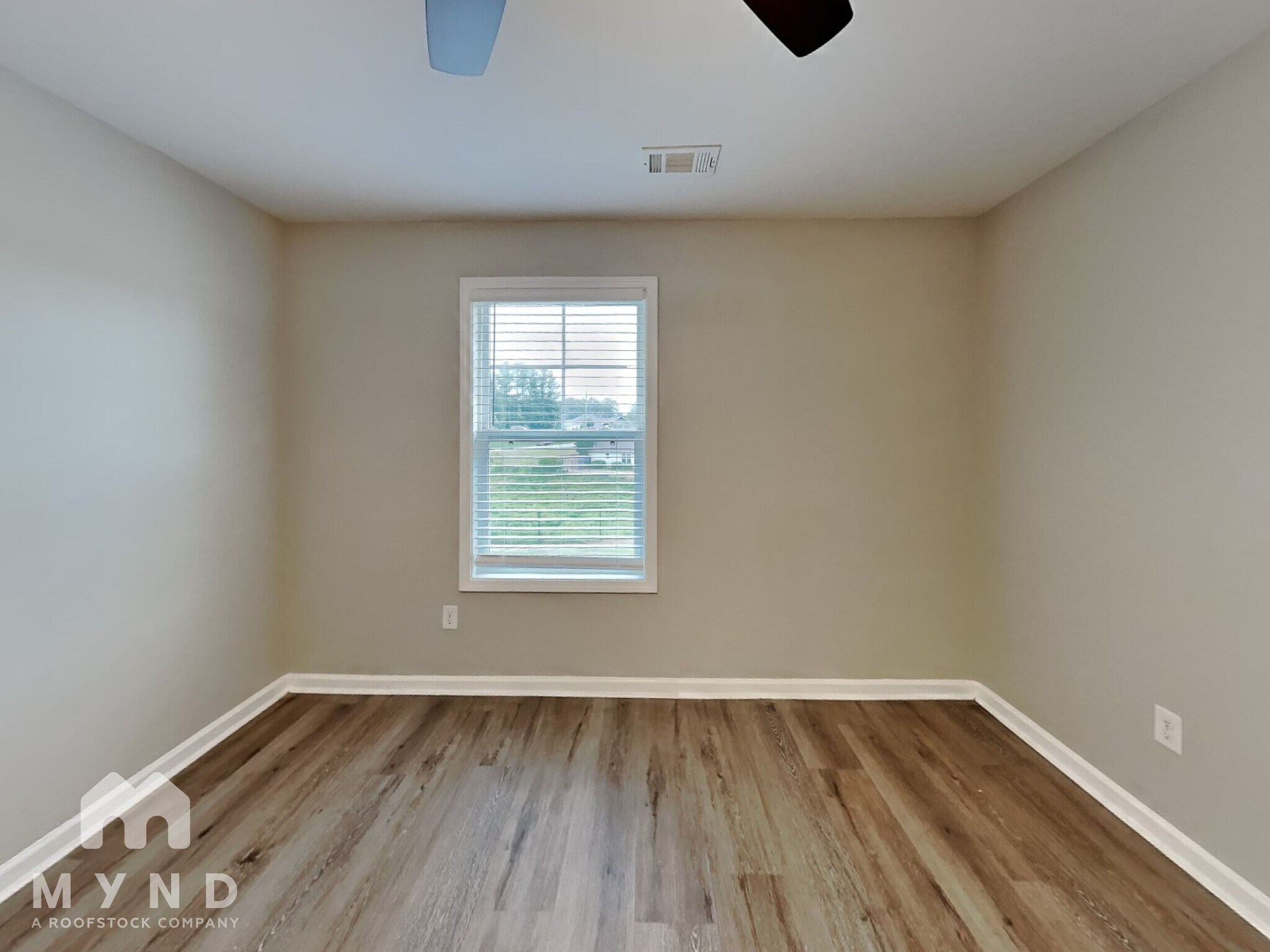 Building Photo - 50 Bellerive Ln SE