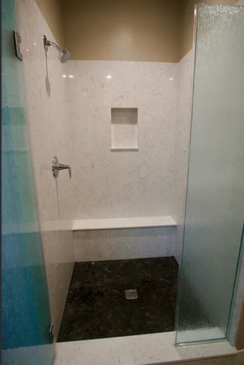 Master shower - 1427 Wood St