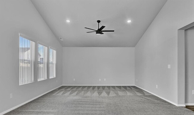 Building Photo - Welcome to this stunning 4-bedroom, 2-bathroom home located in the vibrant community of Caldwell,...