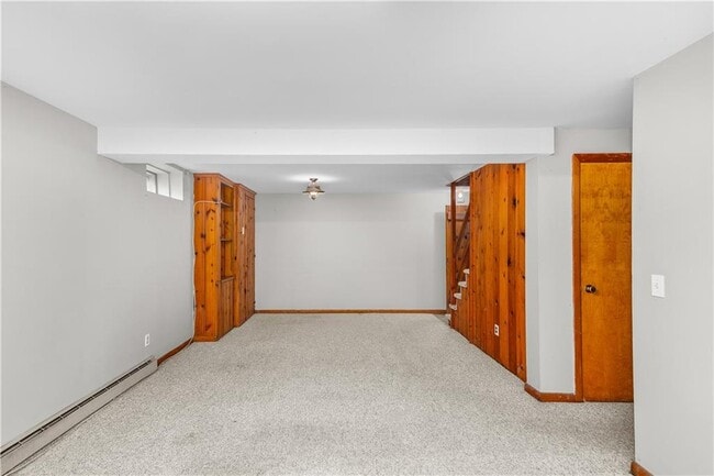 Building Photo - 51 Ambrose St