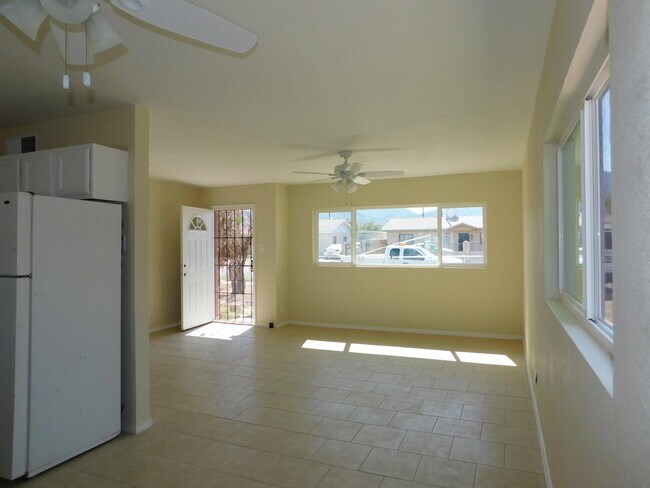 Building Photo - 8308 Capitan Cir