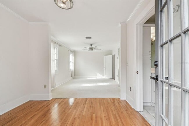 Building Photo - 3120 S Julia Cir