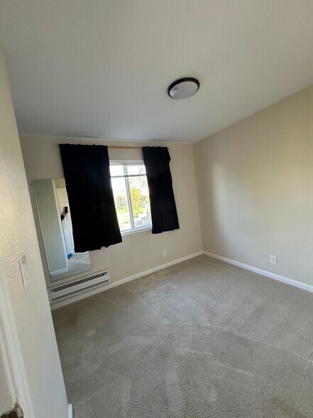 Building Photo - 4339 Santa Rita Rd