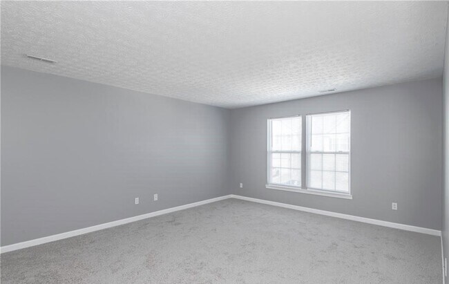 Building Photo - 3601 Empire Dr