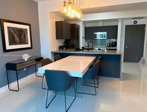 Building Photo - 1080 Brickell Ave