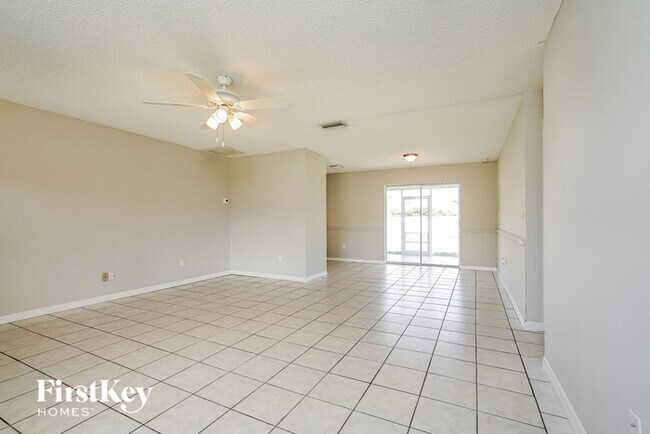Building Photo - 7409 Pebble Beach Rd