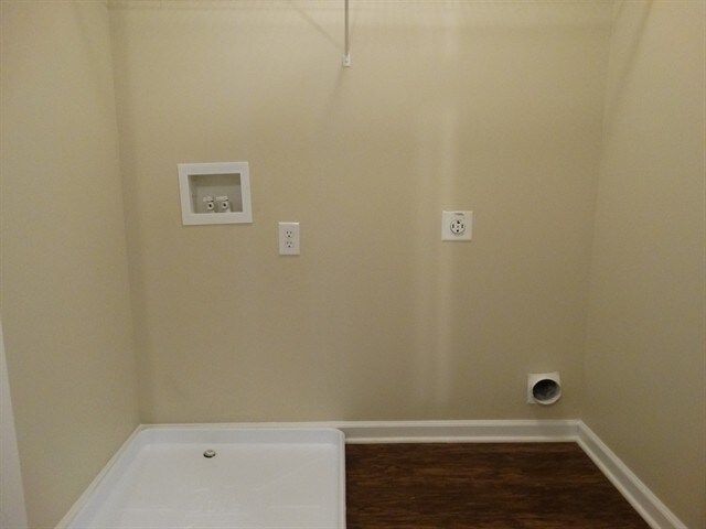 Building Photo - 1655 Summit Ridge Ln