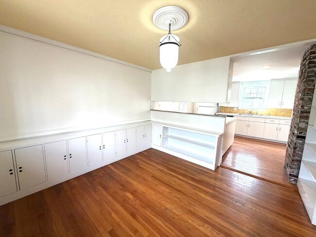 Building Photo - 15 Glenburn Rd