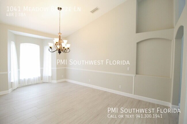 Building Photo - 1041 Meadow Breeze Ln
