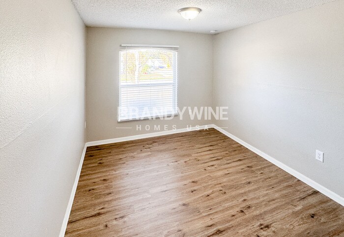 Building Photo - 355 Placid Lake Dr