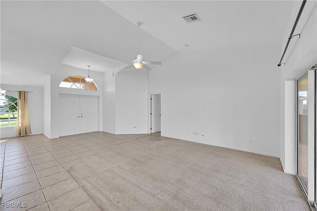 Building Photo - 16 NW 12th Pl