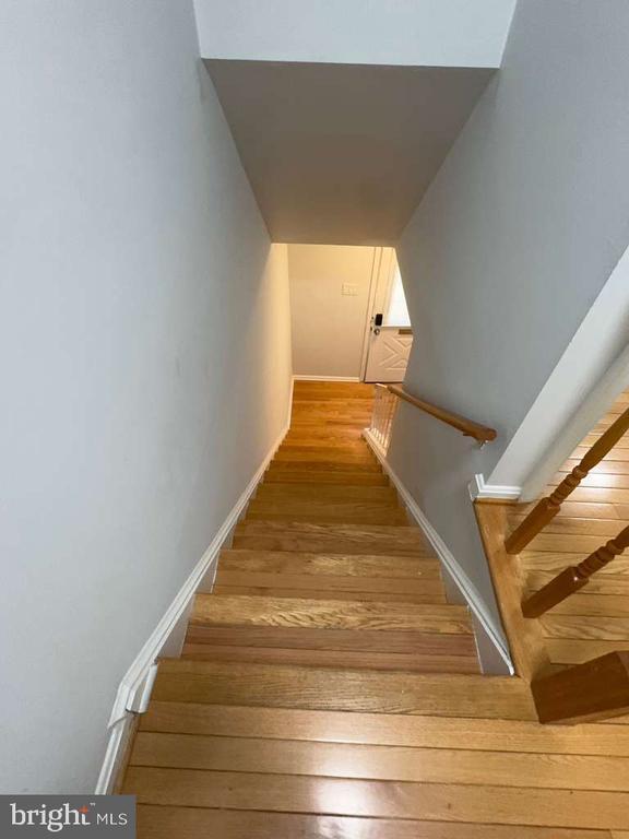 Building Photo - 4902 Van Walbeek Pl