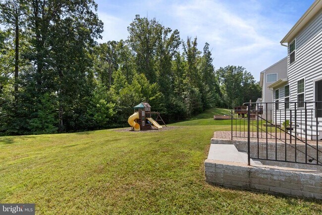Building Photo - 45 Colemans Mill Dr