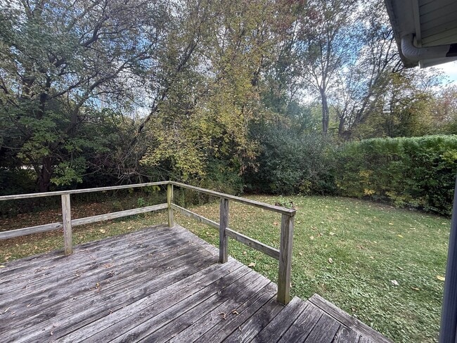 Building Photo - 1301 Lizabeth Ln