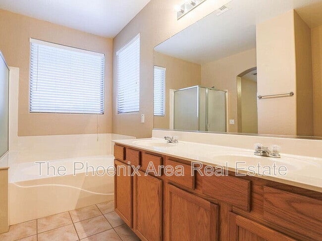 Building Photo - 21418 E Camina Plata Ct