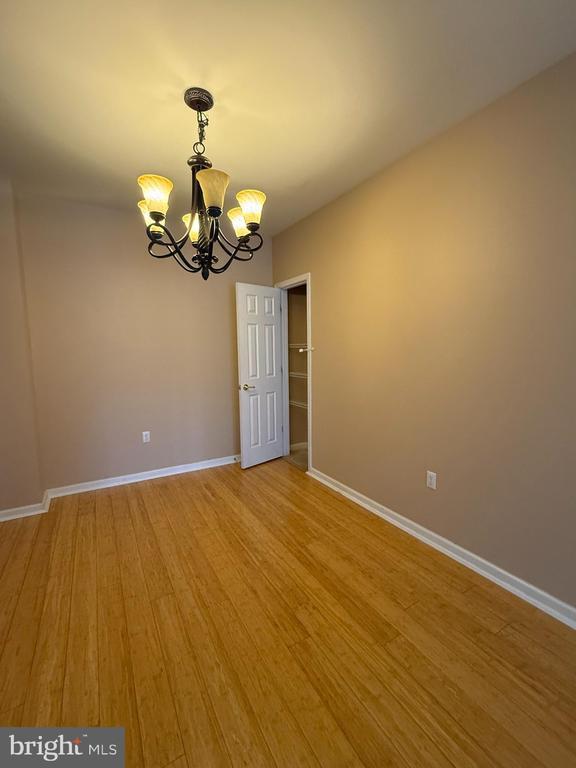 Building Photo - 224 Breeders Cup Dr