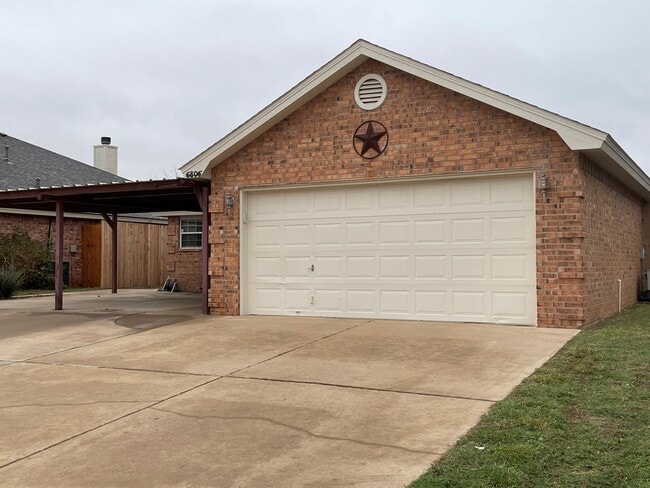 Primary Photo - 6806 8th St