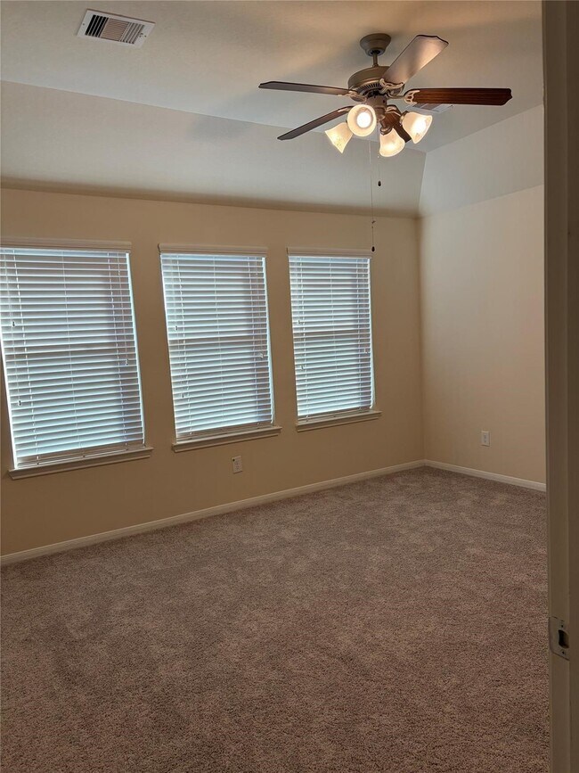 Building Photo - 14915 Silver Br Trl