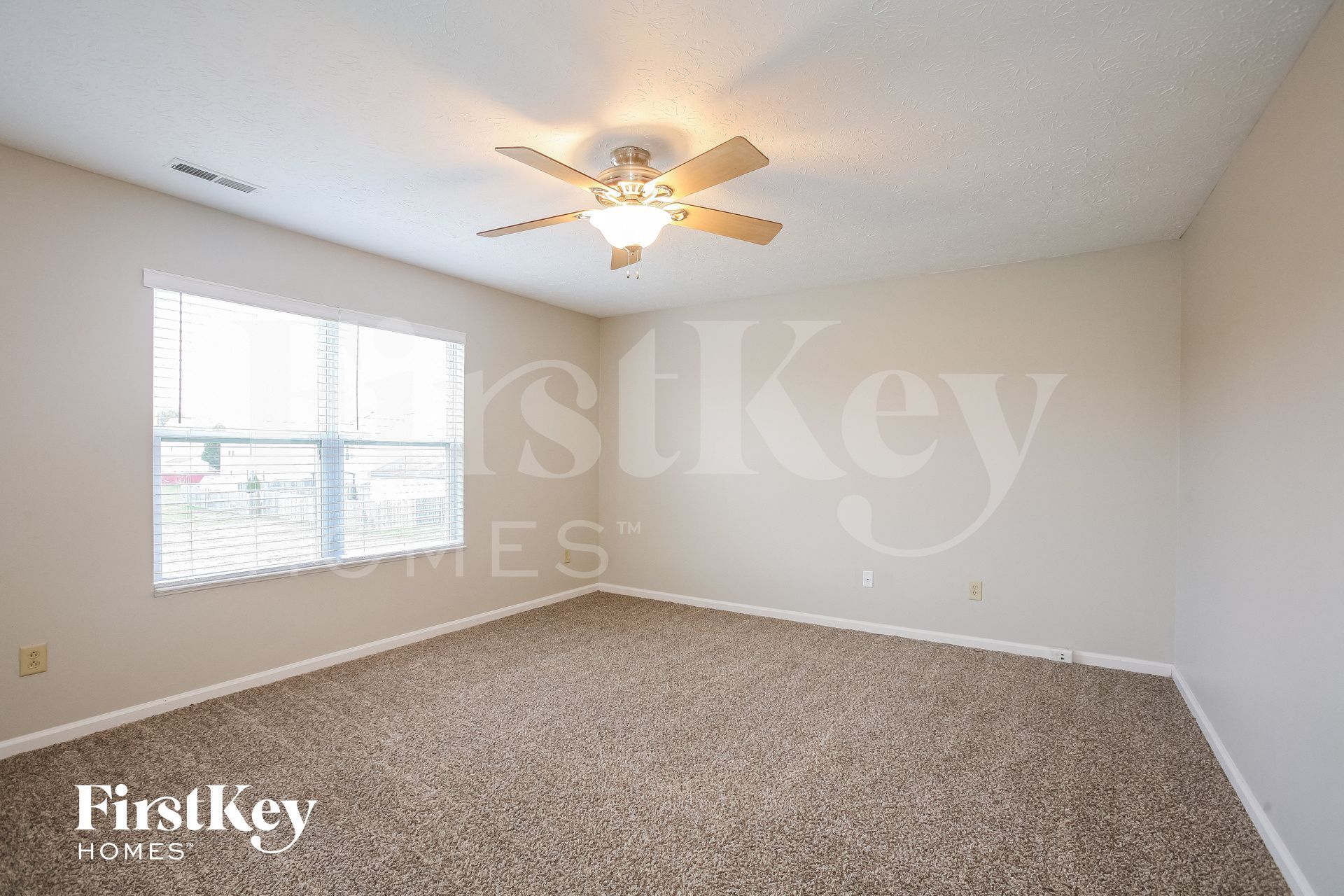 Building Photo - 6046 Lake Freeman Dr