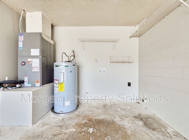 Building Photo - 1017 Whalebone Bay Dr