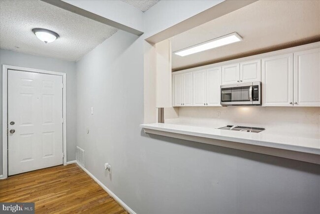 Building Photo - 12901 Churchill Ridge Cir