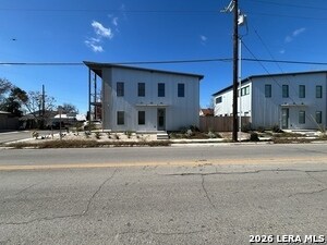 Building Photo - 1107 S Cherry St