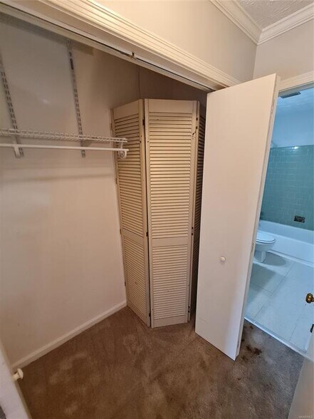 Building Photo - 1601 Cobblestone Ct