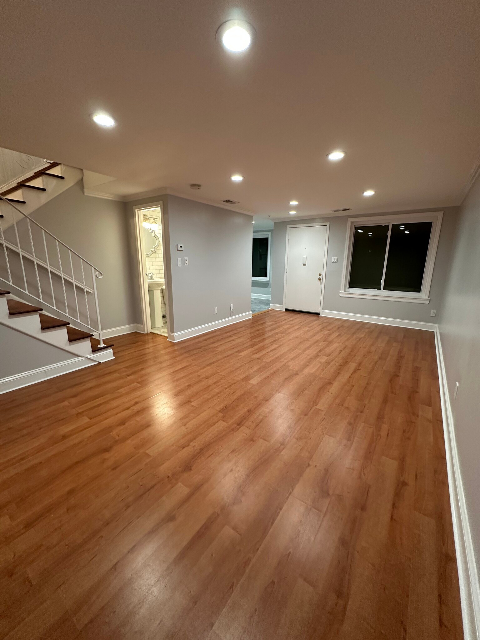 Building Photo - 287 Sagamore Hills Dr
