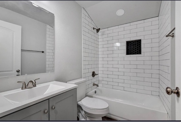 Building Photo - 1104 Evans St