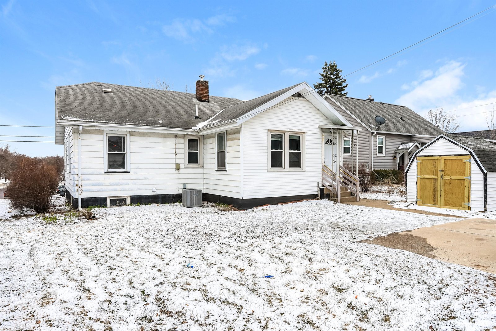 Building Photo - 1201 S 14th St