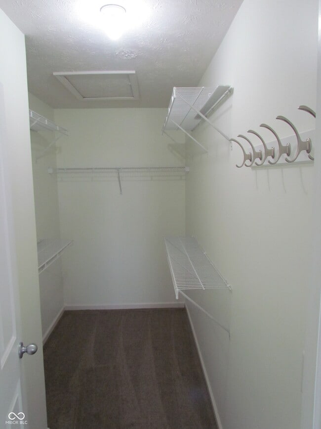 Building Photo - 13888 Willesden Cir