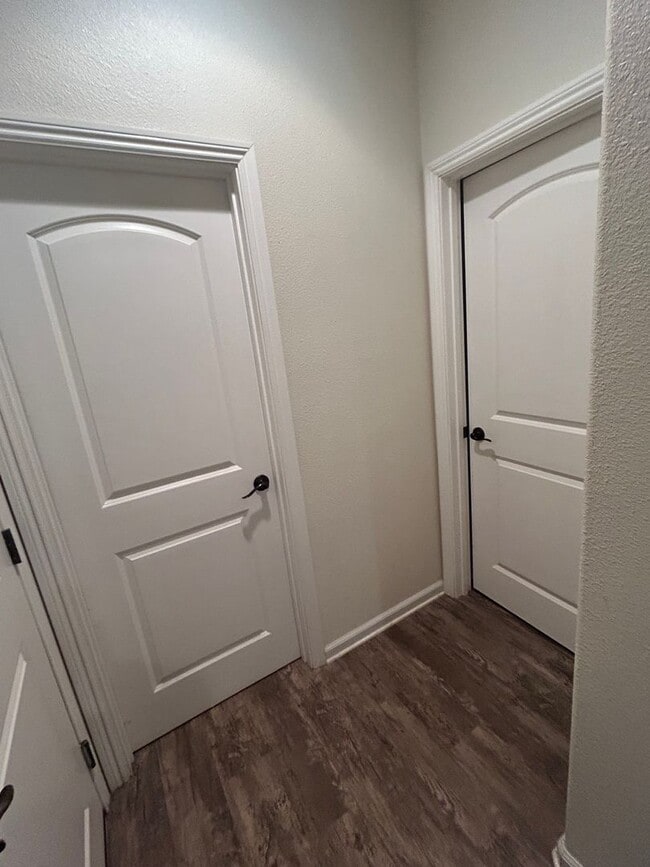 Building Photo - Comfortable 3-Bedroom Home in Gated Cottonwood Community