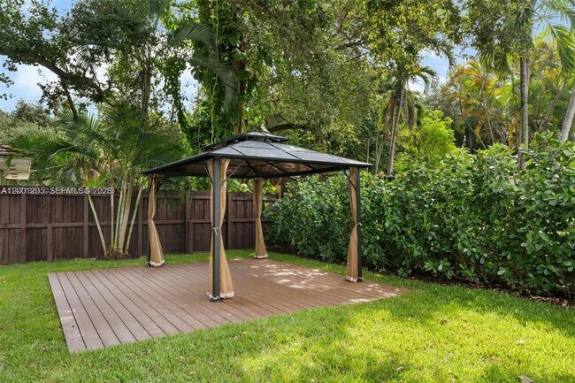 Building Photo - 212 NW 103rd St