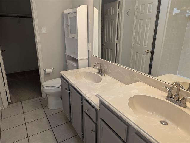 Building Photo - 528 Timber Way Dr