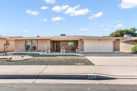 Building Photo - 4531 E Delta Ave