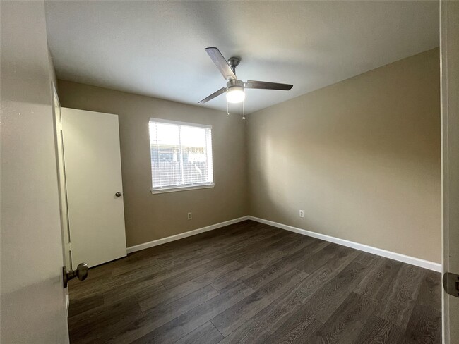 Building Photo - 3611 Shadow Trail