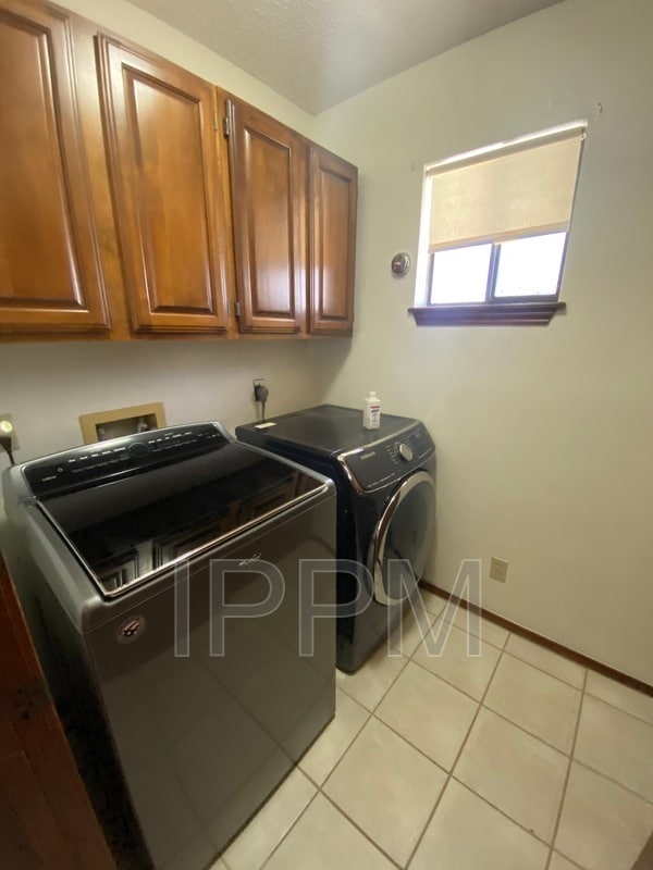 Building Photo - 138 Willow Cir