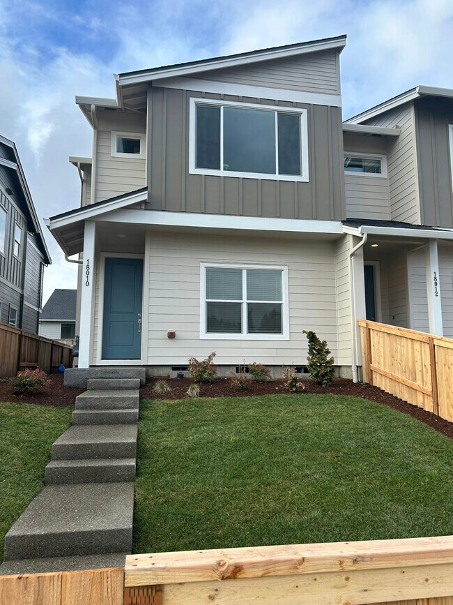Primary Photo - 18010 NE 47th Ave