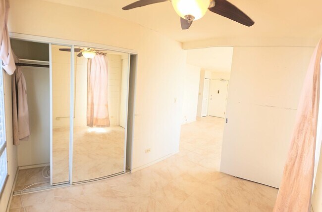 Building Photo - Punahou Pulelehua 2 Bedroom 1 Bathroom 1 P...