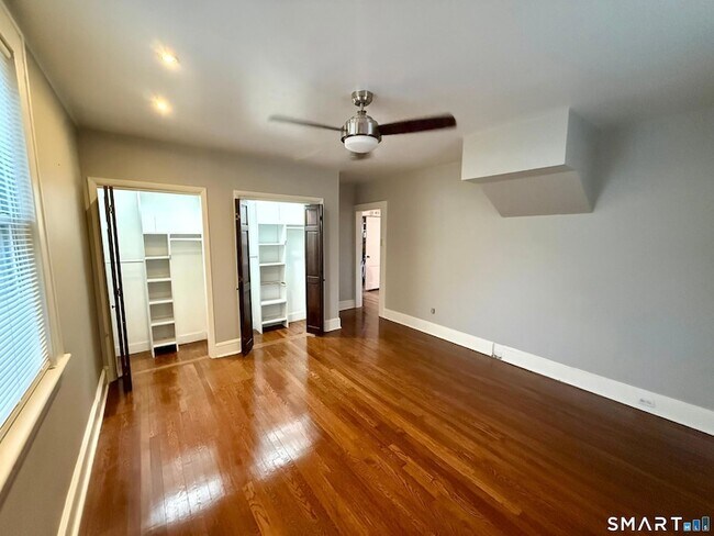 Building Photo - 64 Hickory St