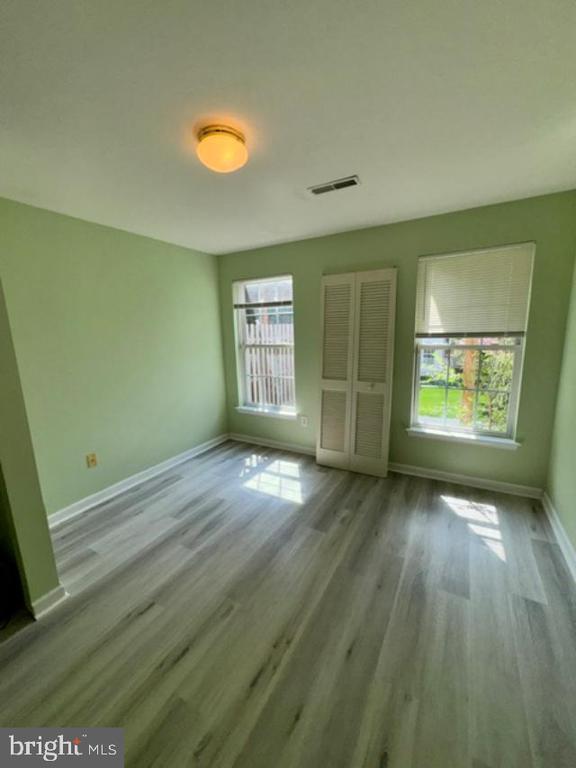 Building Photo - 202 Fox Trail