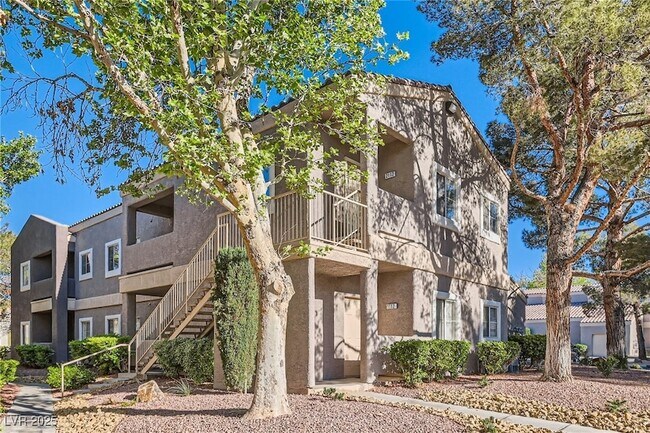 Building Photo - 5250 S Rainbow Blvd