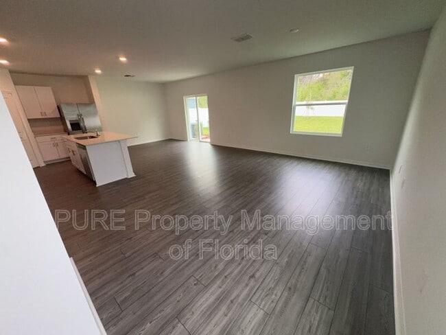 Building Photo - 1304 NW 48th Terrace