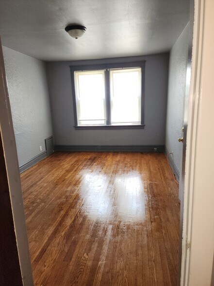 Building Photo - 4403 Richard Pl