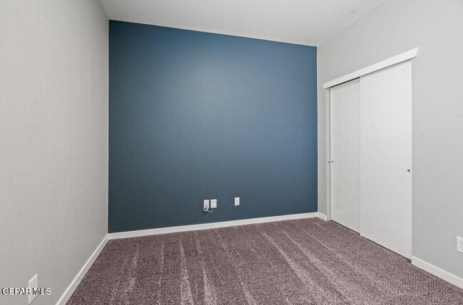 Building Photo - 2728 Tierra Oasis St