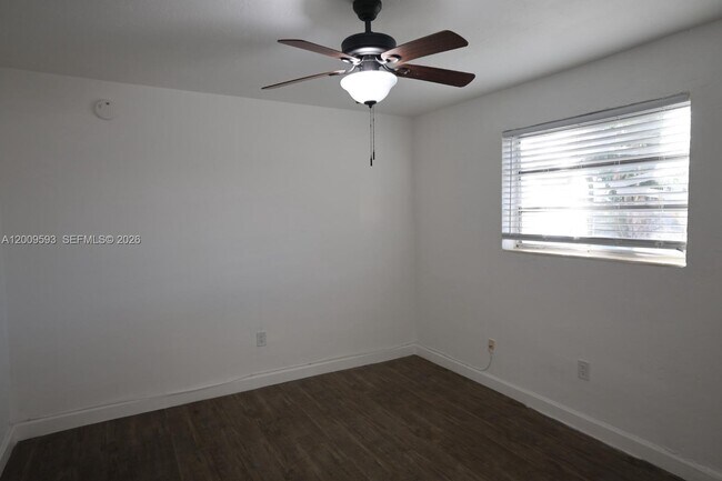 Building Photo - 7130 W 11th Ct