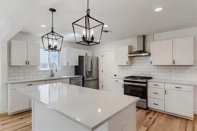 Building Photo - 2608 Piping Rock Trail