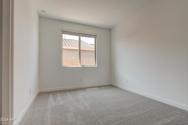 Building Photo - 17050 W Artemisa Ave