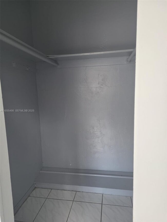 Building Photo - 1610 Liberty St